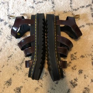 Dr. Martens Blaire Vegan Sandals sz 41/10